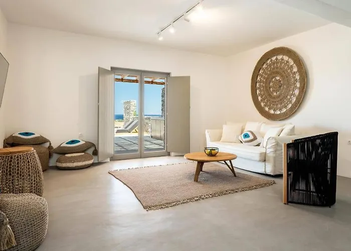 Lenny Lefkes (Paros)